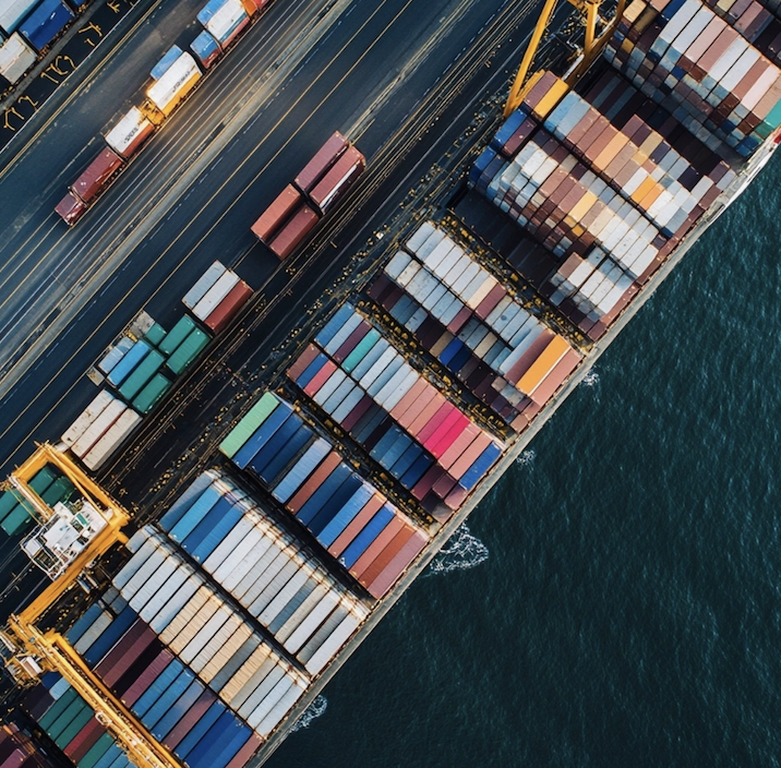 Gümrük İşlemleri Görseli